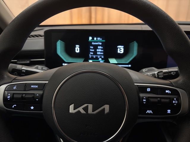 Certified 2026 Kia K5 LXS image 31