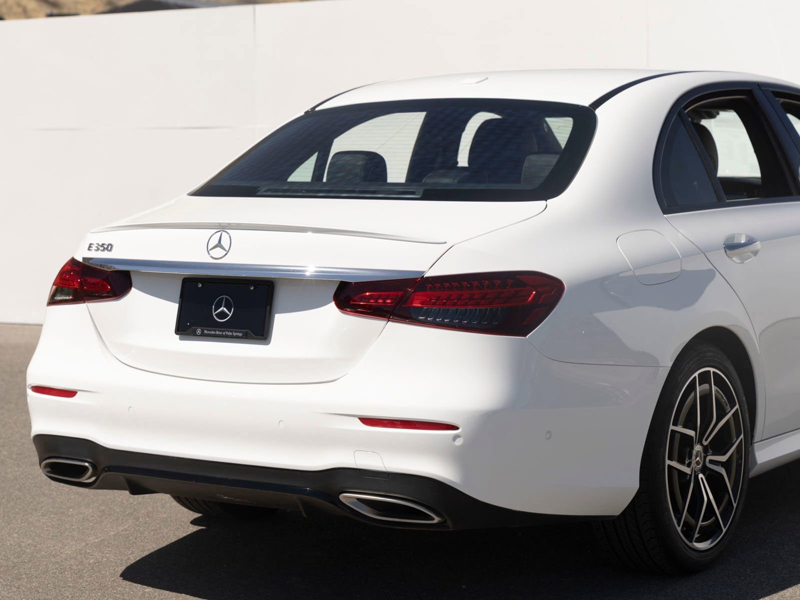 Used 2022 Mercedes-Benz E 350 Sedan image 11