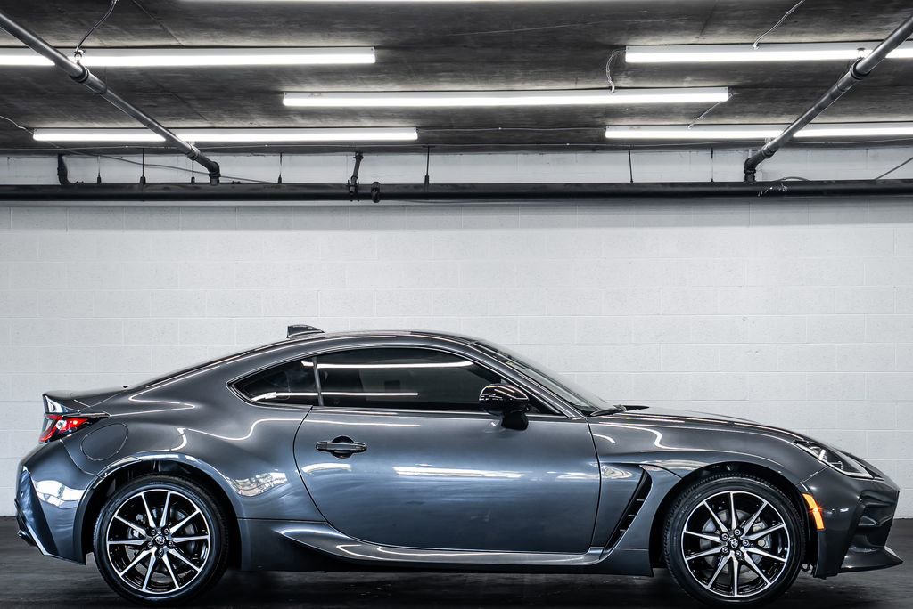 Used 2022 Toyota GR86 image 6