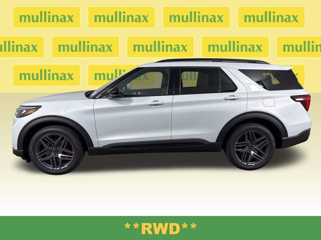 New 2026 Ford Explorer ST RWD image 12