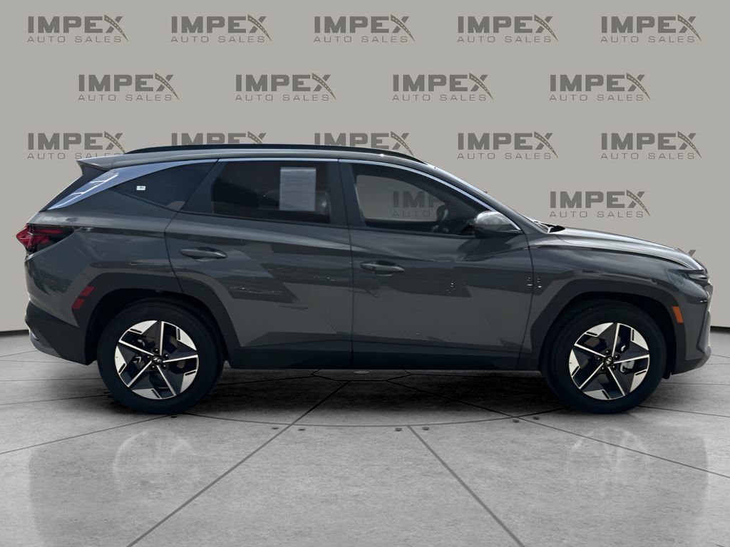 Used 2026 Hyundai Tucson SEL FWD image 9
