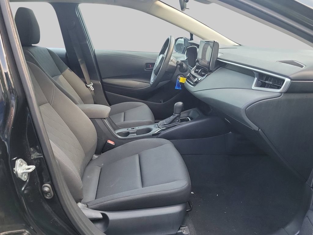 Used 2024 Toyota Corolla LE FWD image 36