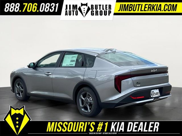 New 2025 Kia K4 LXS image 5