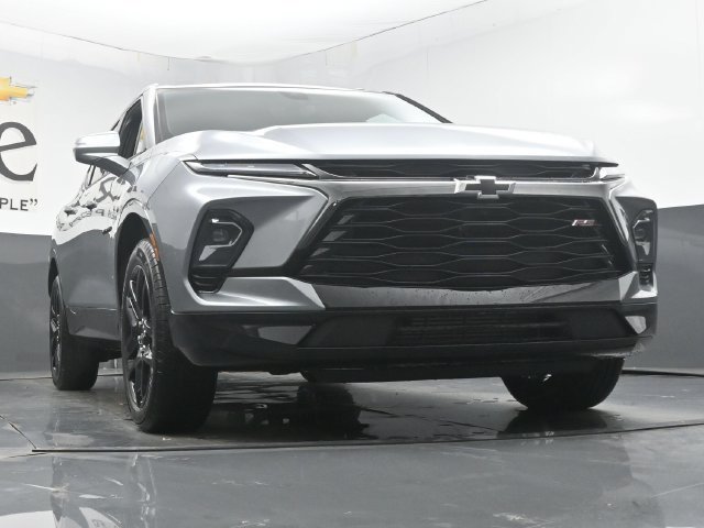 New 2026 Chevrolet Blazer RS w/ Driver Confidence II Package AWD/4WD image 3