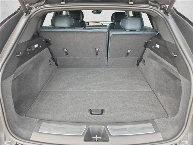 Used 2025 Cadillac Lyriq Luxury w/ Nappa Leather Package RWD image 6