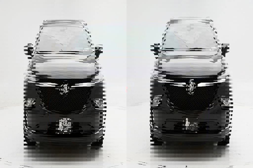 Used 2023 Buick Enclave Essence w/ Experience Buick Package image 4