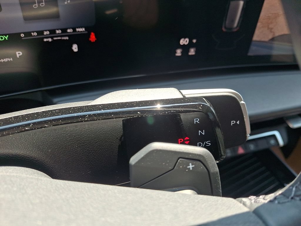 New 2026 Audi Q3 quattro 2.0T AWD/4WD image 8