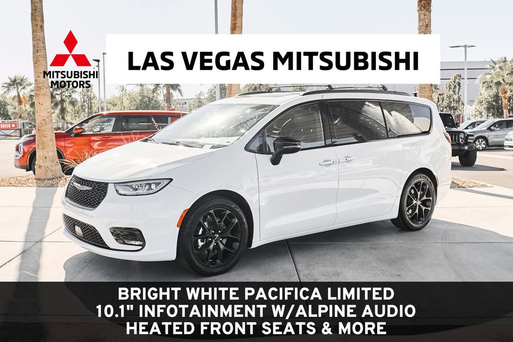 Used 2025 Chrysler Pacifica Limited image 1