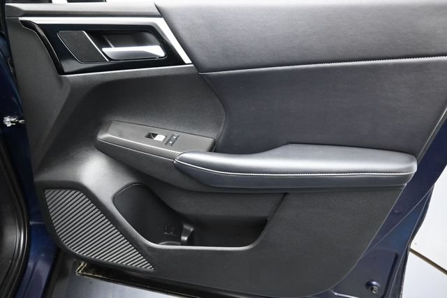 Used 2023 Mitsubishi Outlander SE FWD image 34