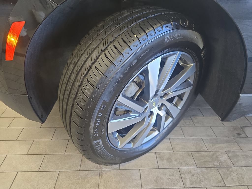 Used 2022 Chevrolet Equinox LT FWD image 32