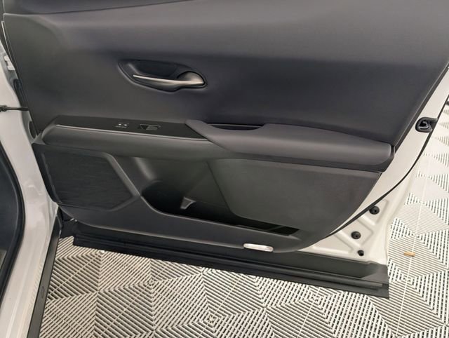 Used 2024 Lexus UX 250h FWD image 32