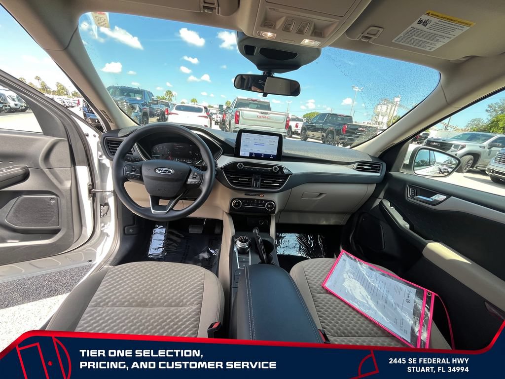 Used 2020 Ford Escape SE FWD image 30