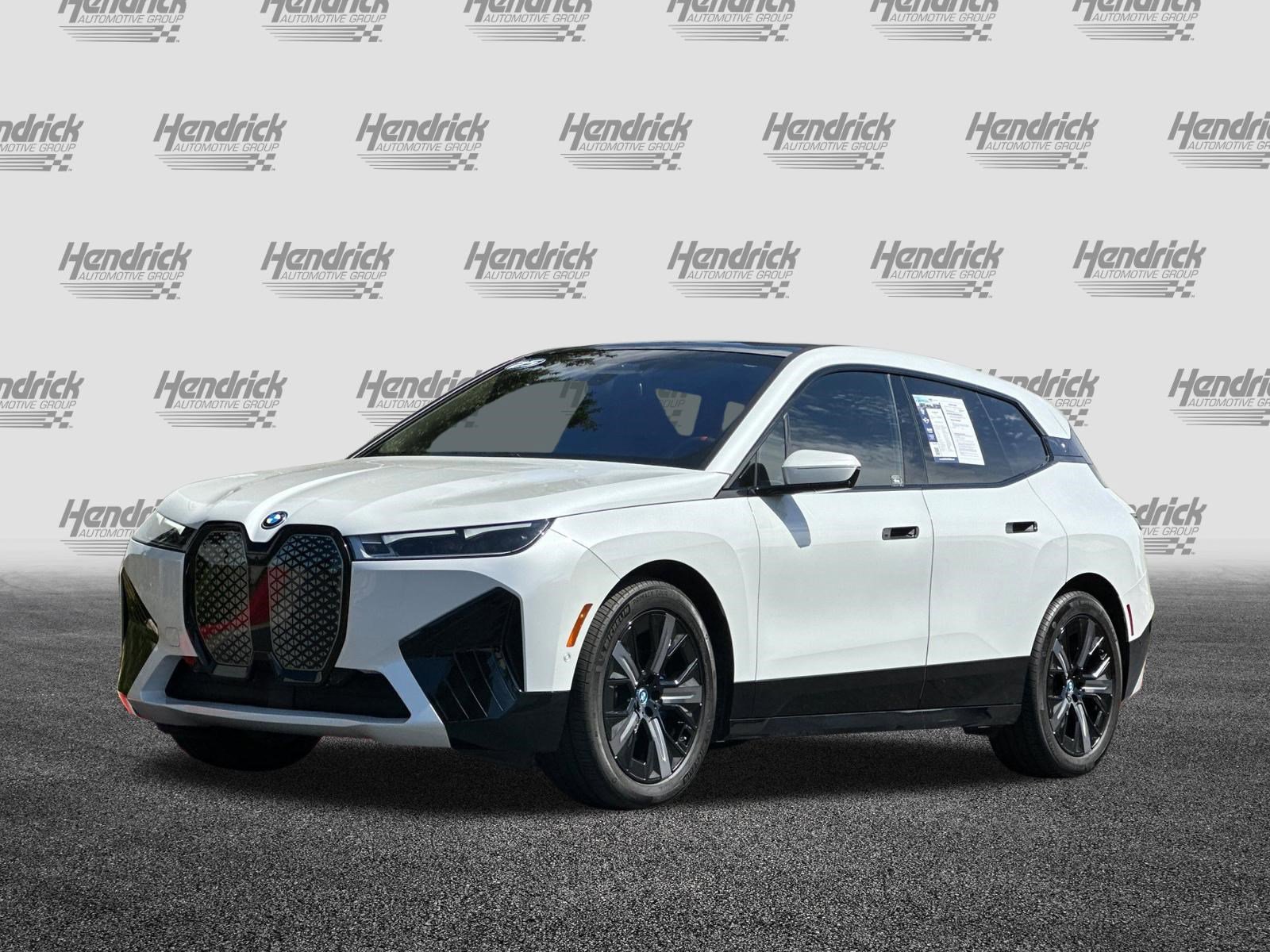 Used 2025 BMW iX M60 image 9