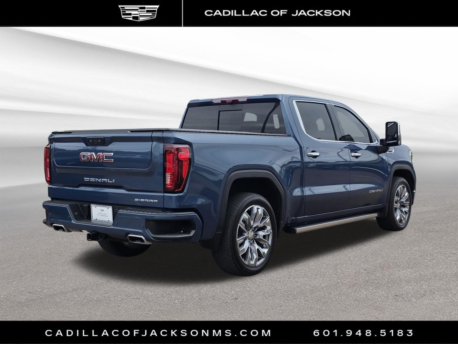 Used 2026 GMC Sierra 1500 Denali w/ Denali Reserve Package AWD/4WD image 5
