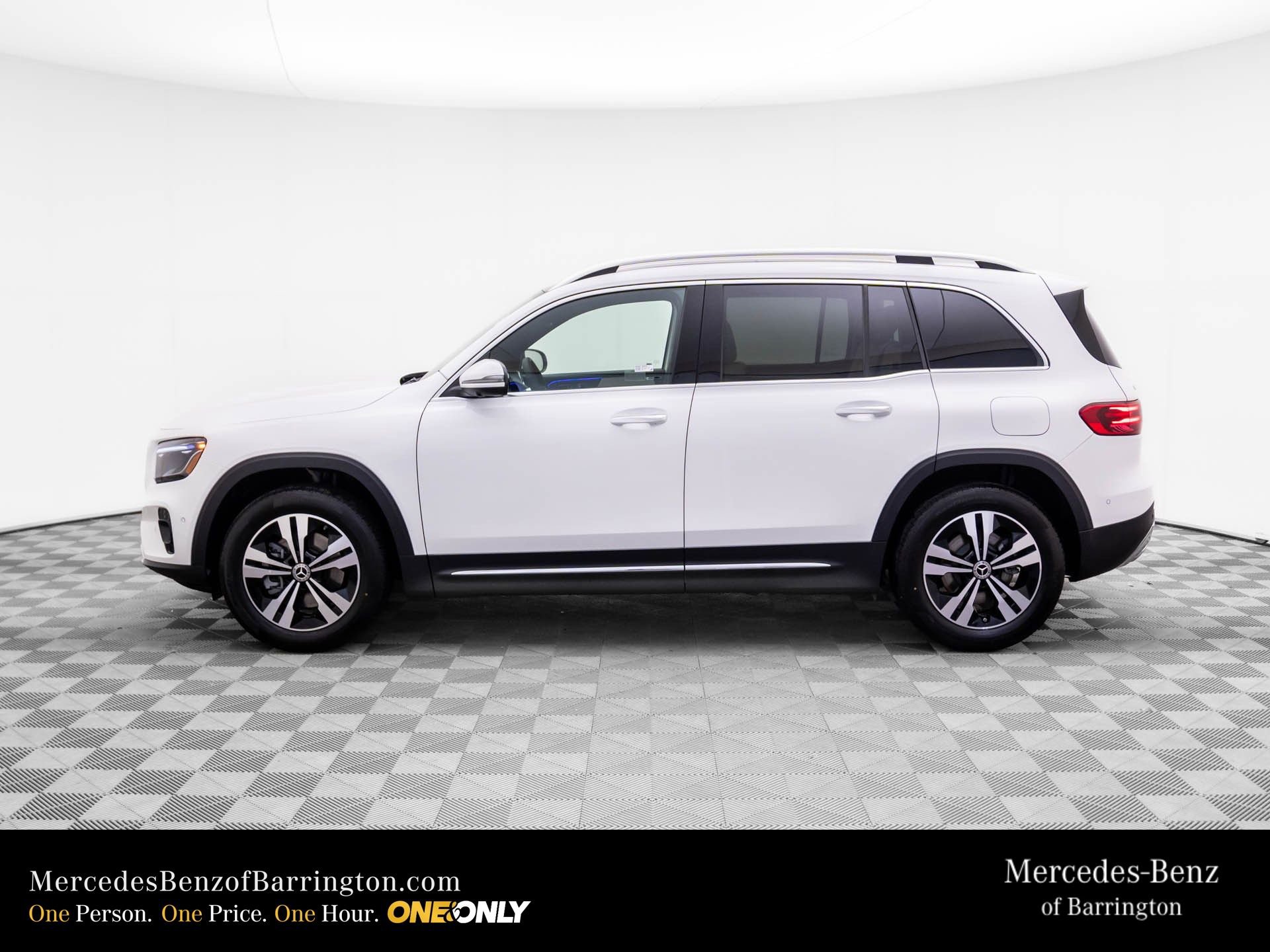 New 2026 Mercedes-Benz GLB 250 4MATIC video 2