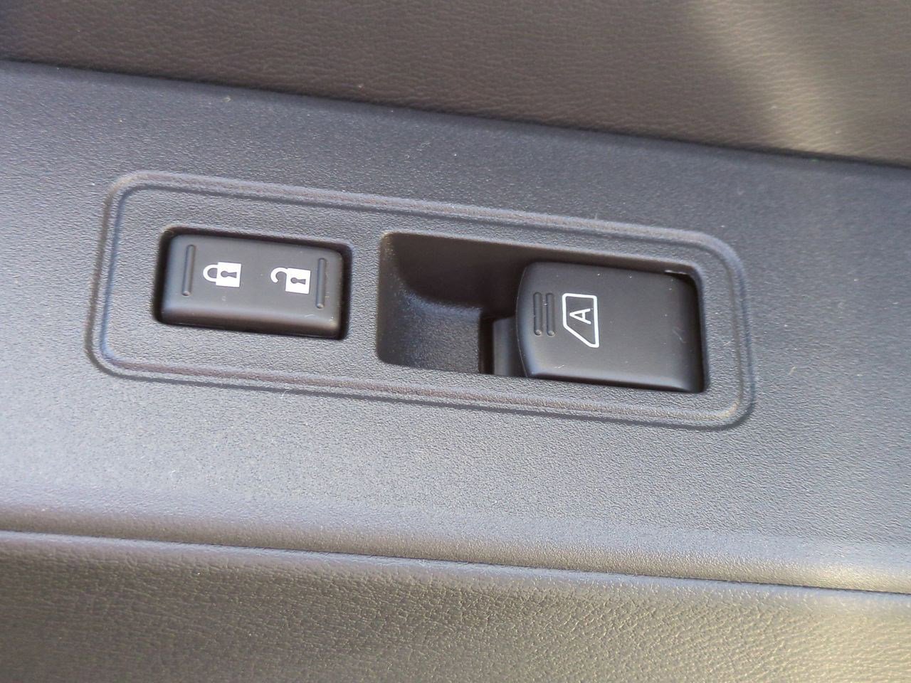 New 2026 Nissan Frontier PRO-4X w/ Pro-4x Convenience Package image 41