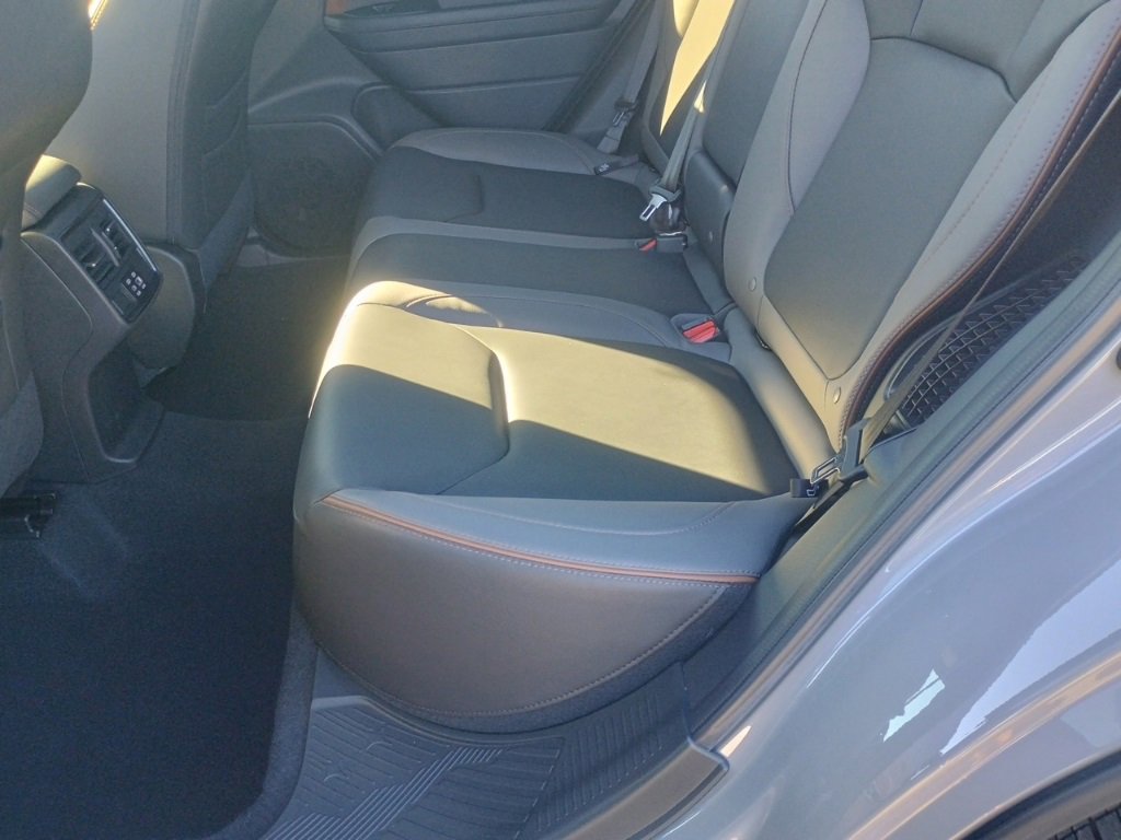 Used 2025 Subaru Forester Sport w/ Popular Package image 16