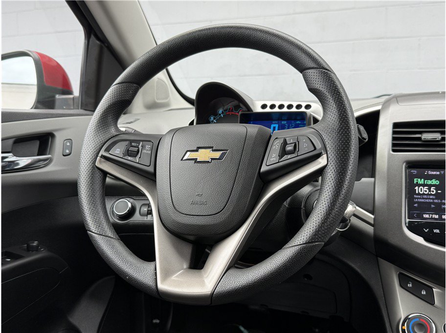 Used 2014 Chevrolet Sonic LT FWD image 15