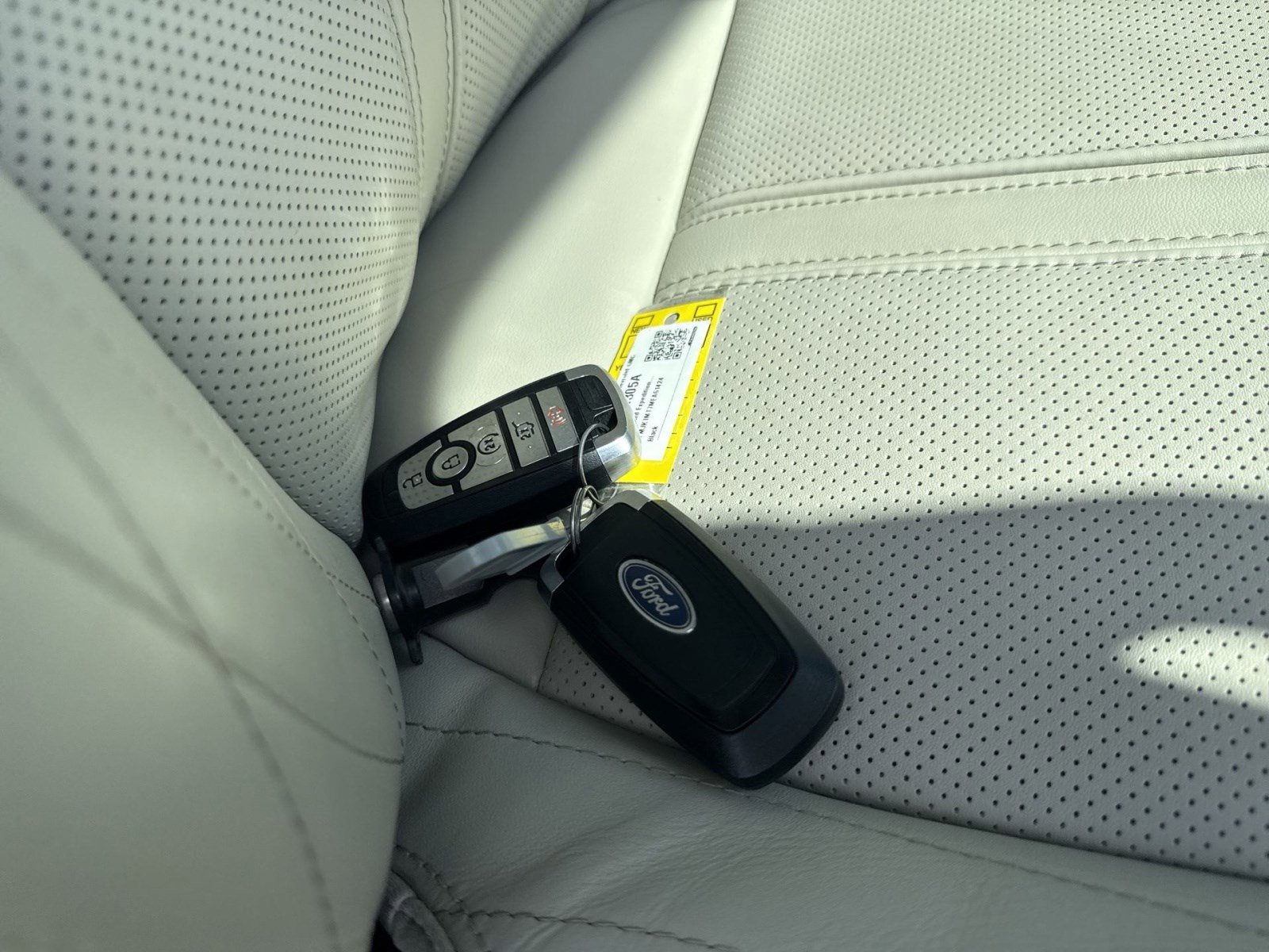 Used 2021 Ford Expedition Max Platinum AWD/4WD image 28