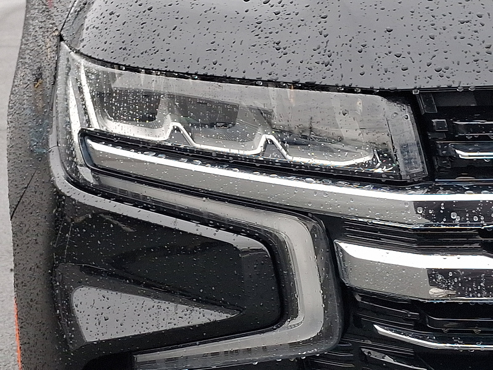 Used 2021 Chevrolet Tahoe LT w/ LT Signature Package image 10