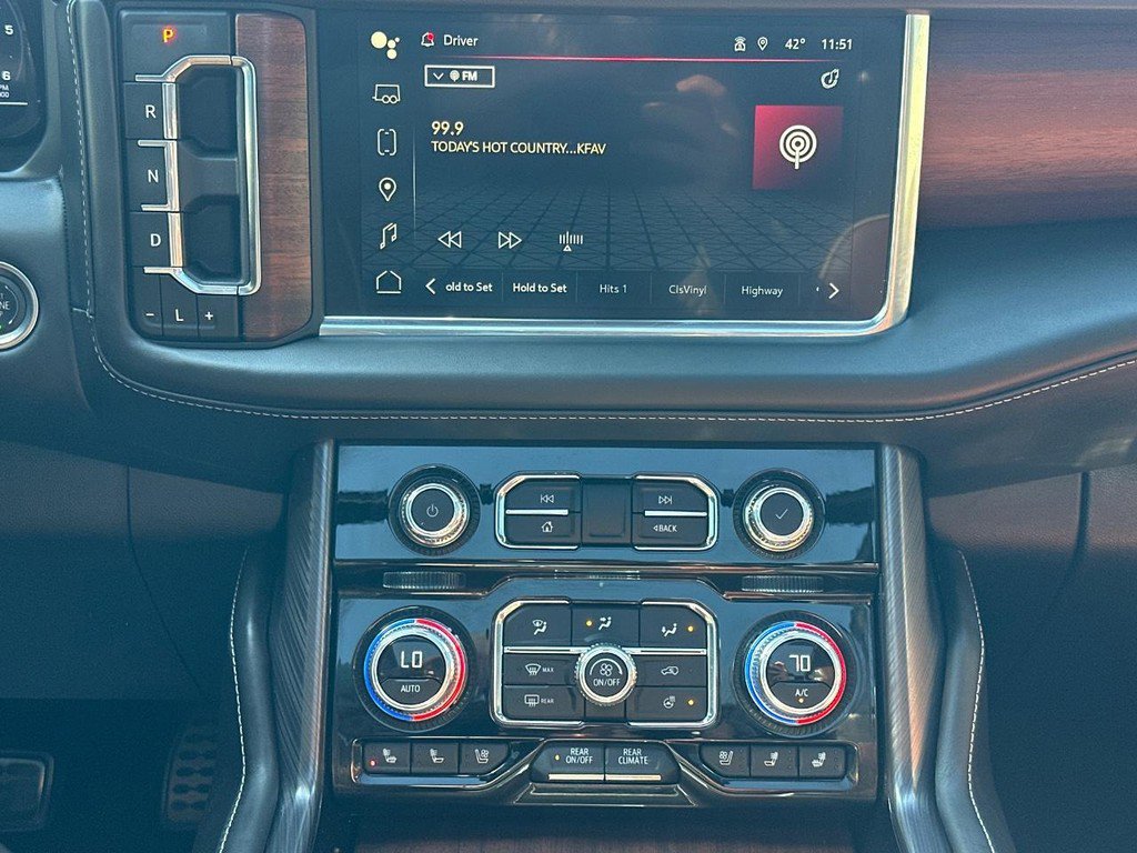 Used 2024 GMC Yukon Denali Ultimate w/ LPO, Floor Liner Package image 16