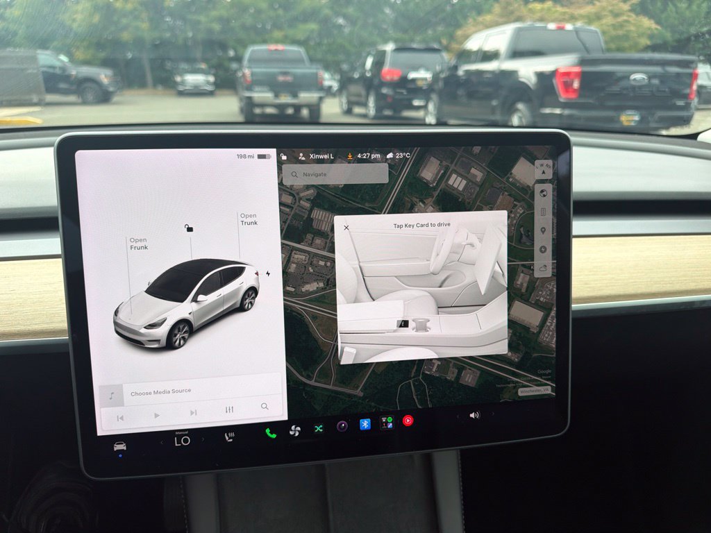 Used 2021 Tesla Model Y Long Range AWD/4WD image 12