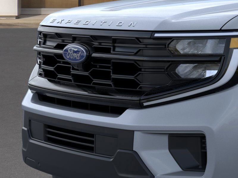 New 2026 Ford Expedition Active image 18