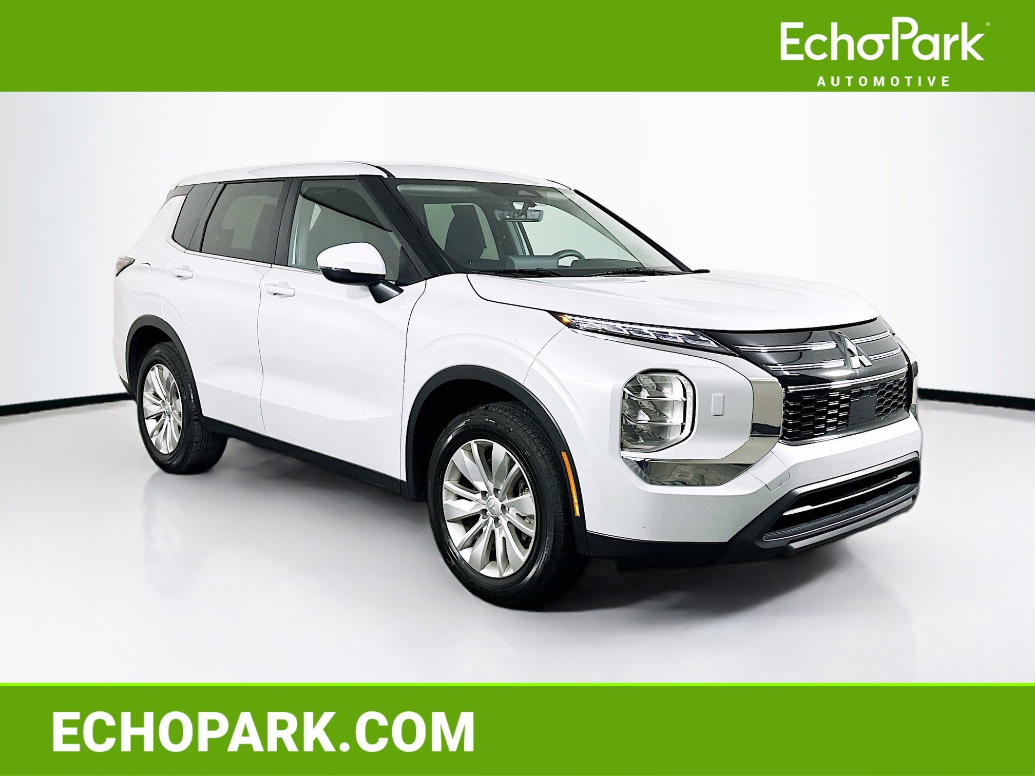 Used 2025 Mitsubishi Outlander ES AWD/4WD image 1