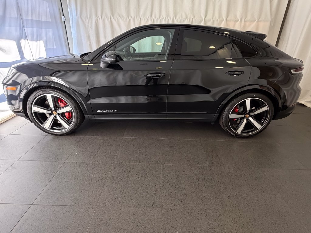 New 2026 Porsche Cayenne S AWD/4WD image 2