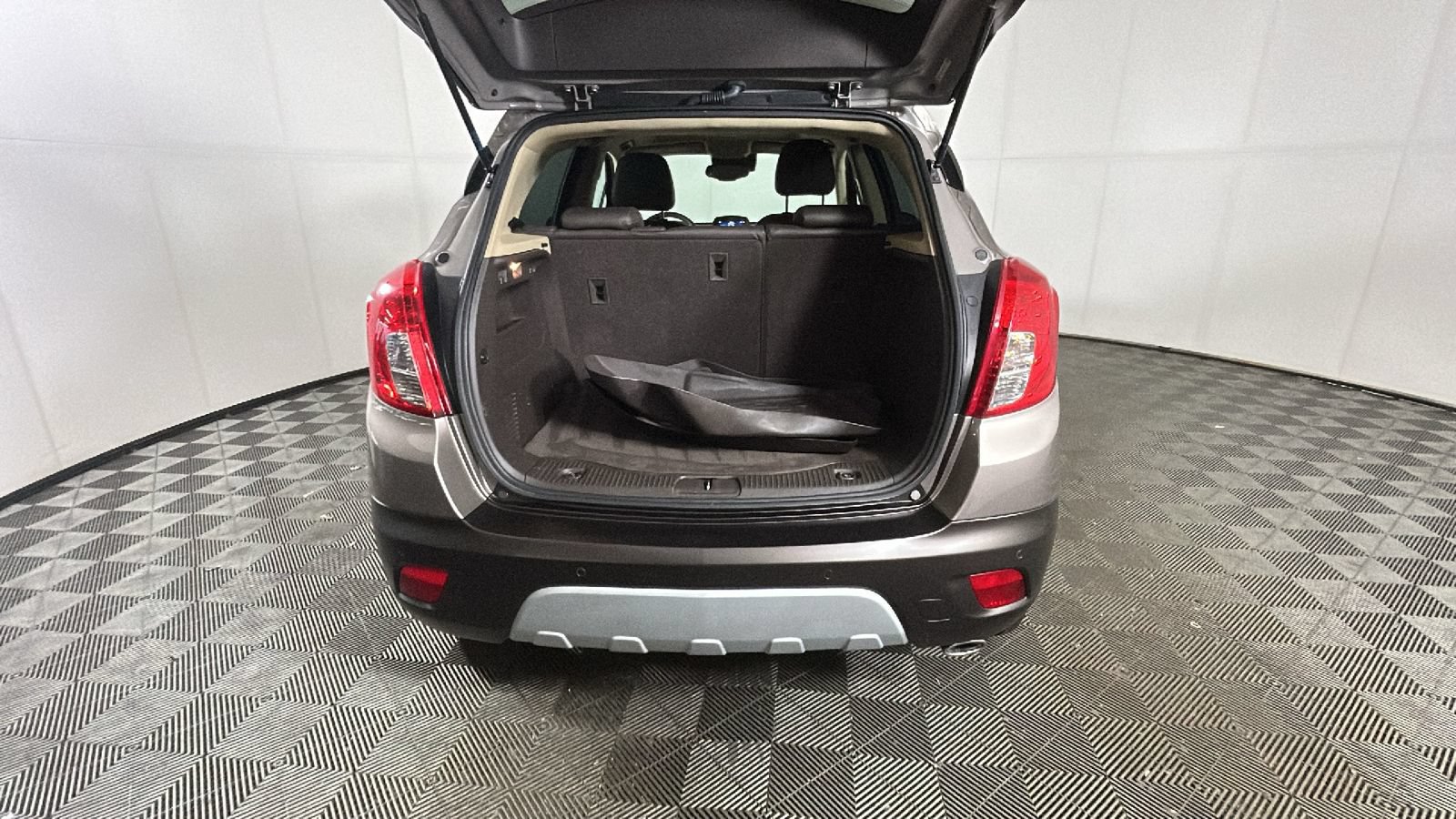Used 2014 Buick Encore Premium FWD image 28