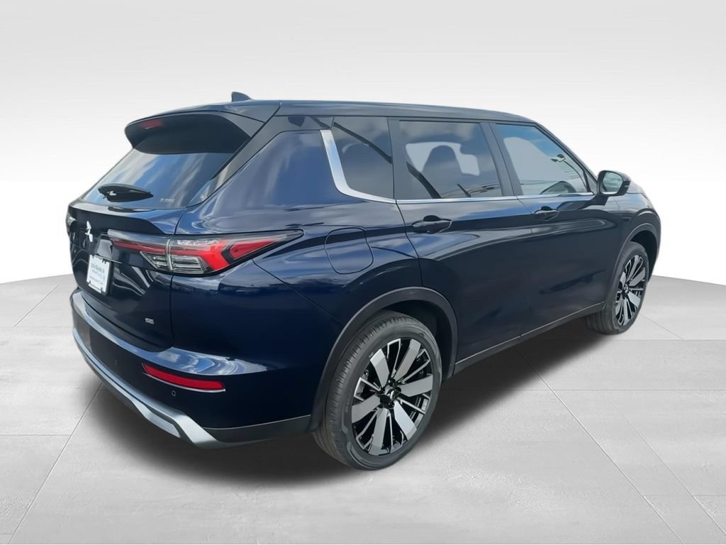 New 2026 Mitsubishi Outlander SE AWD/4WD image 8