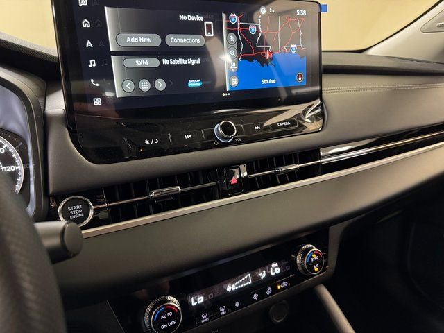 New 2026 Mitsubishi Outlander ES image 13