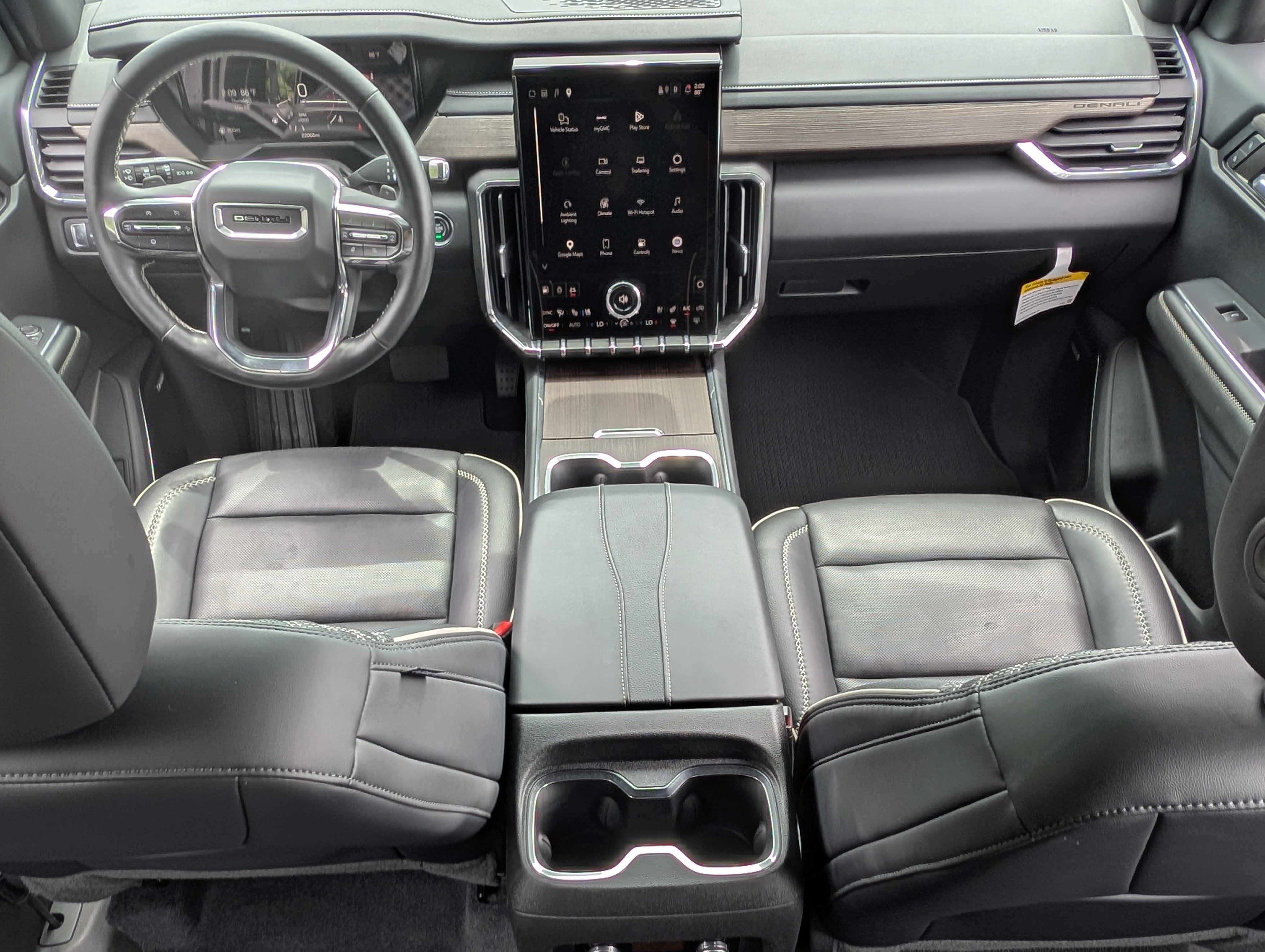 Used 2024 GMC Acadia Denali FWD image 24