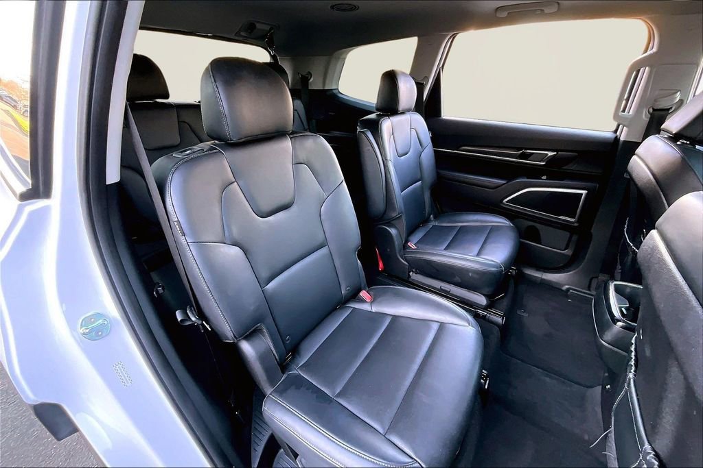 Used 2023 Kia Telluride S w/ S Sunroof Package image 17
