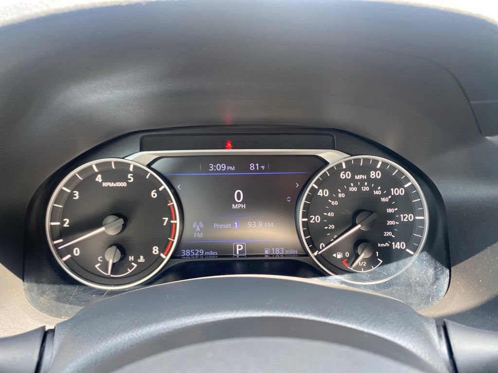 Certified 2025 Nissan Altima 2.5 SV FWD image 23