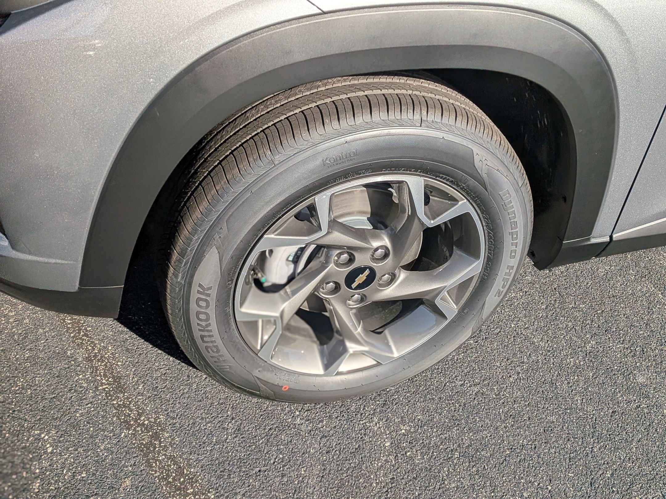 New 2026 Chevrolet Trax LT w/ Driver Confidence Package image 11