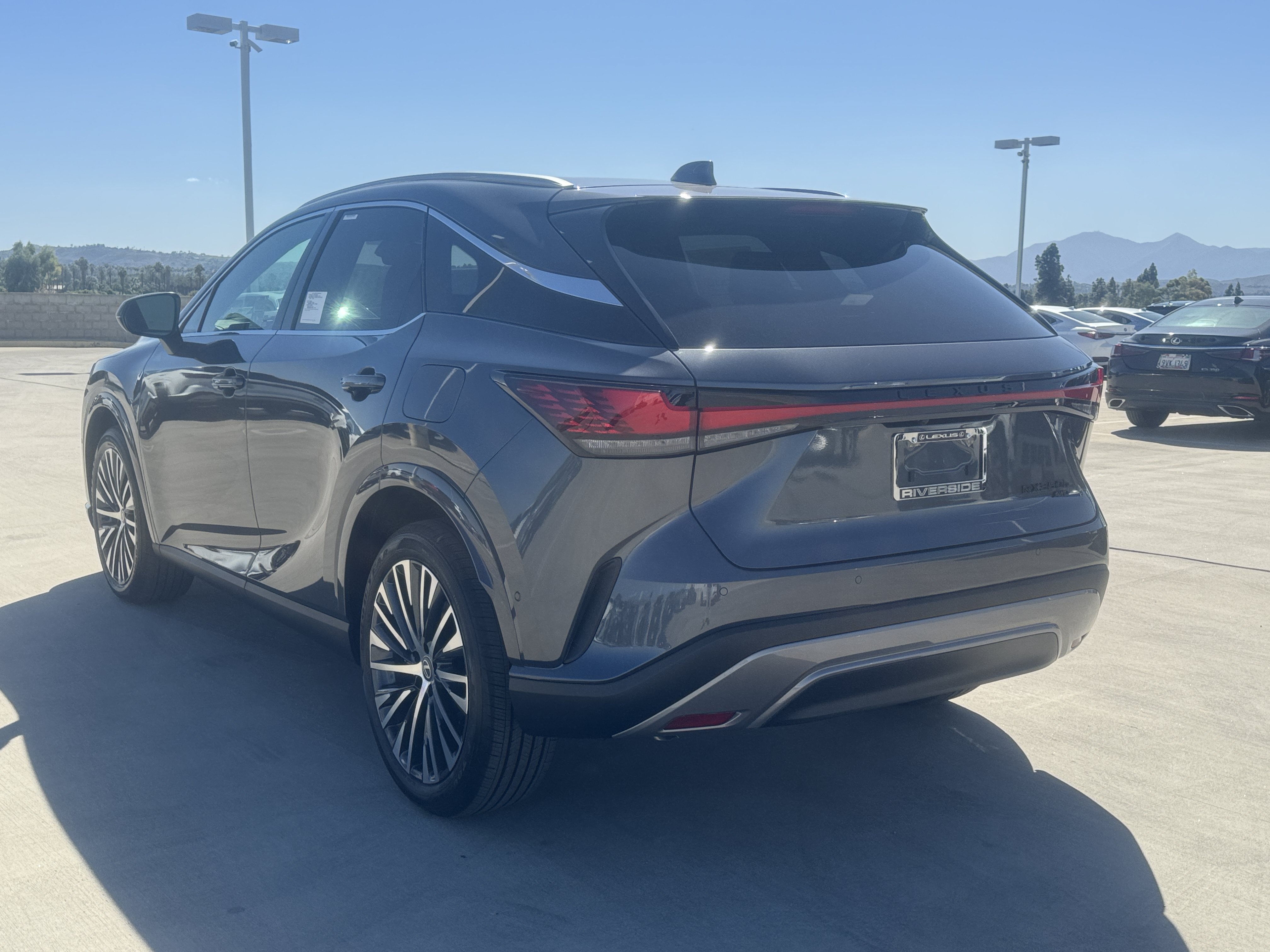 New 2026 Lexus RX 350 w/ Convenience Package AWD/4WD image 7
