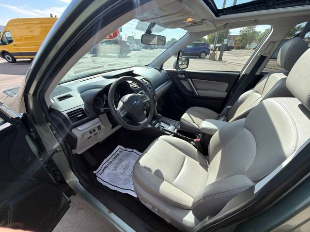 Used 2015 Subaru Forester 2.5i Limited AWD/4WD image 20