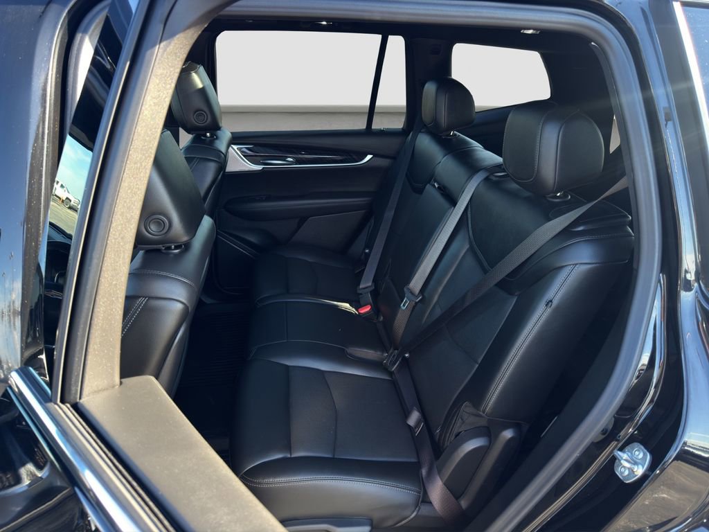 Used 2024 Cadillac XT6 Premium Luxury w/ LPO, Floor Liner Package image 13