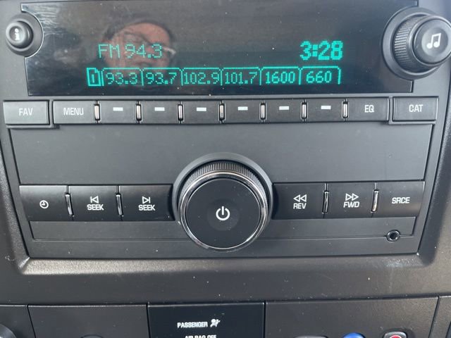 Used 2023 Chevrolet Express 3500 LT w/ LT Preferred Equipment Group image 4