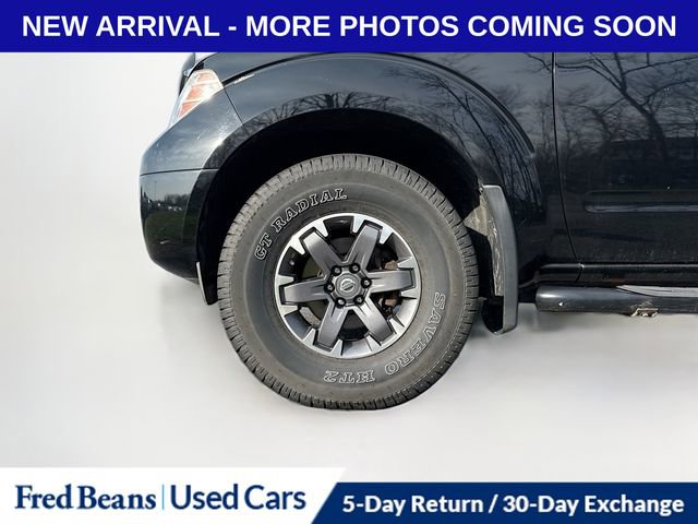 Used 2015 Nissan Frontier PRO-4X image 11