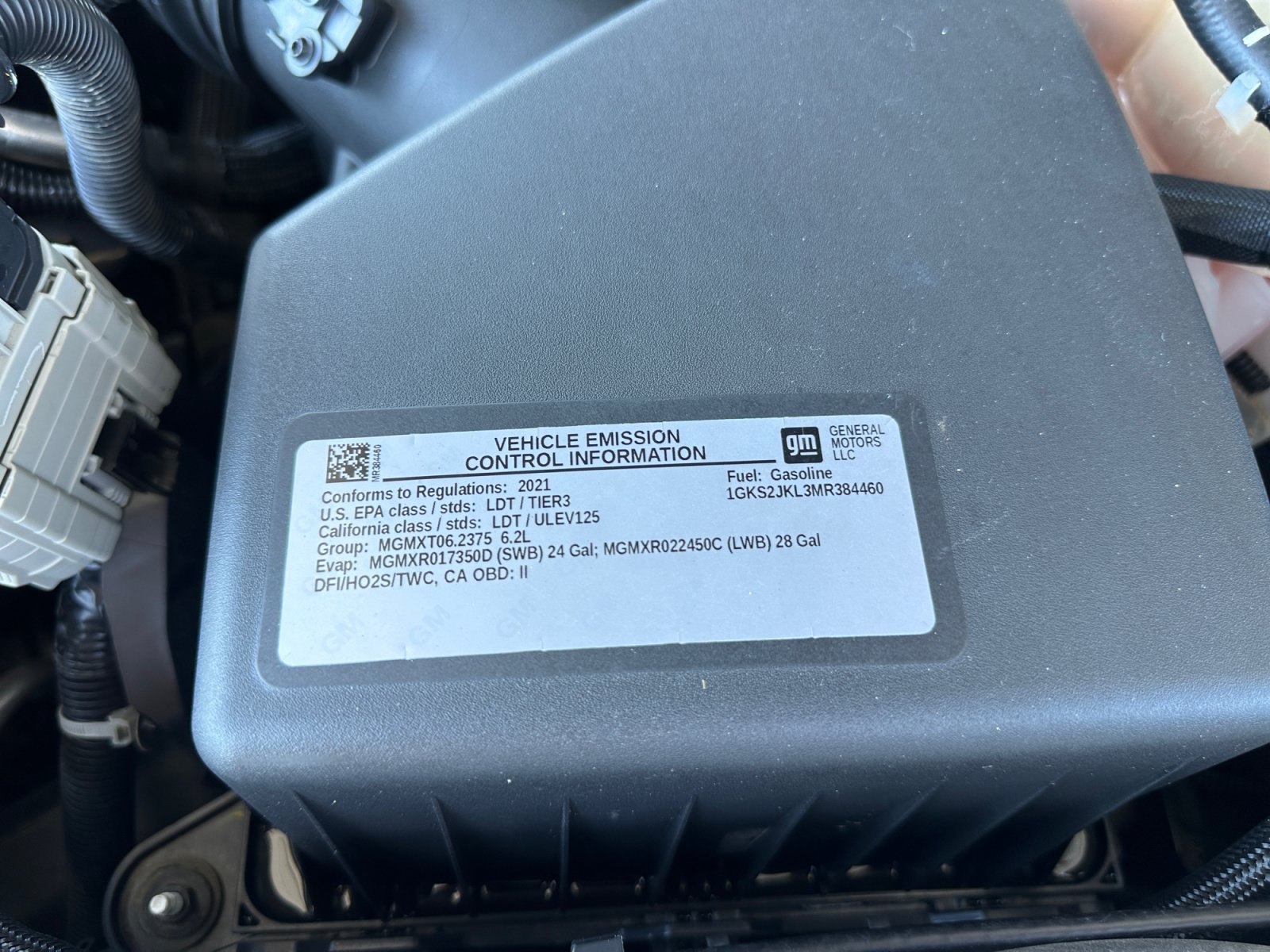 Used 2021 GMC Yukon XL Denali AWD/4WD image 16