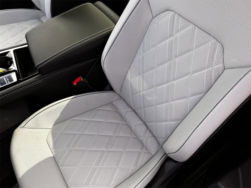 New 2025 Volkswagen Atlas Cross Sport SEL Premium R-Line image 33