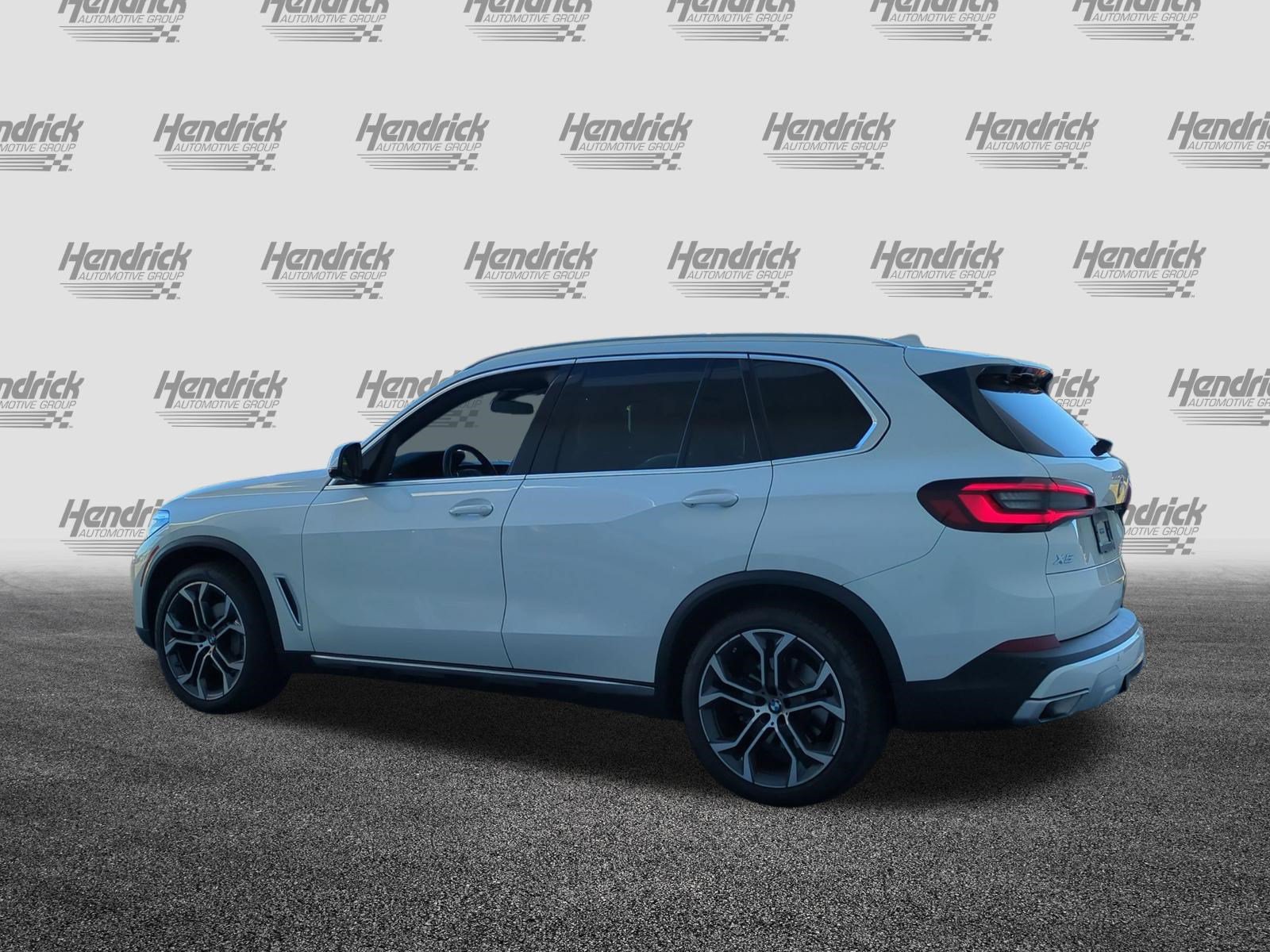 Certified 2023 BMW X5 xDrive40i w/ Premium Package AWD/4WD image 7