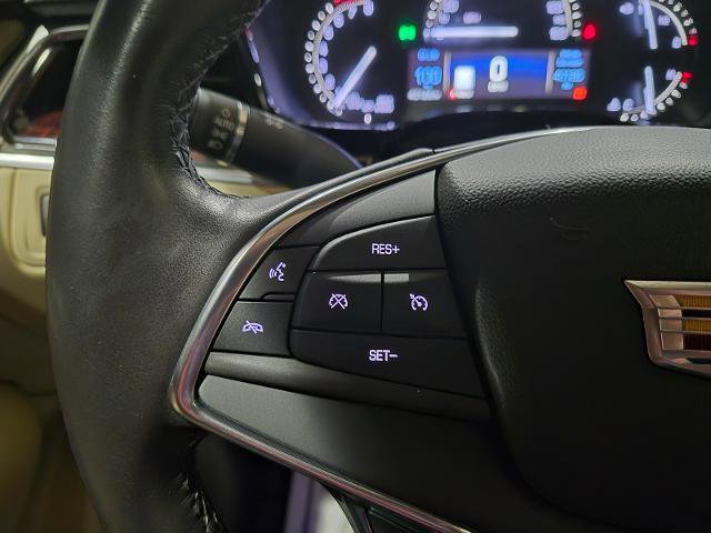 Used 2018 Cadillac XT5 Luxury w/ Driver Awareness Package AWD/4WD image 24