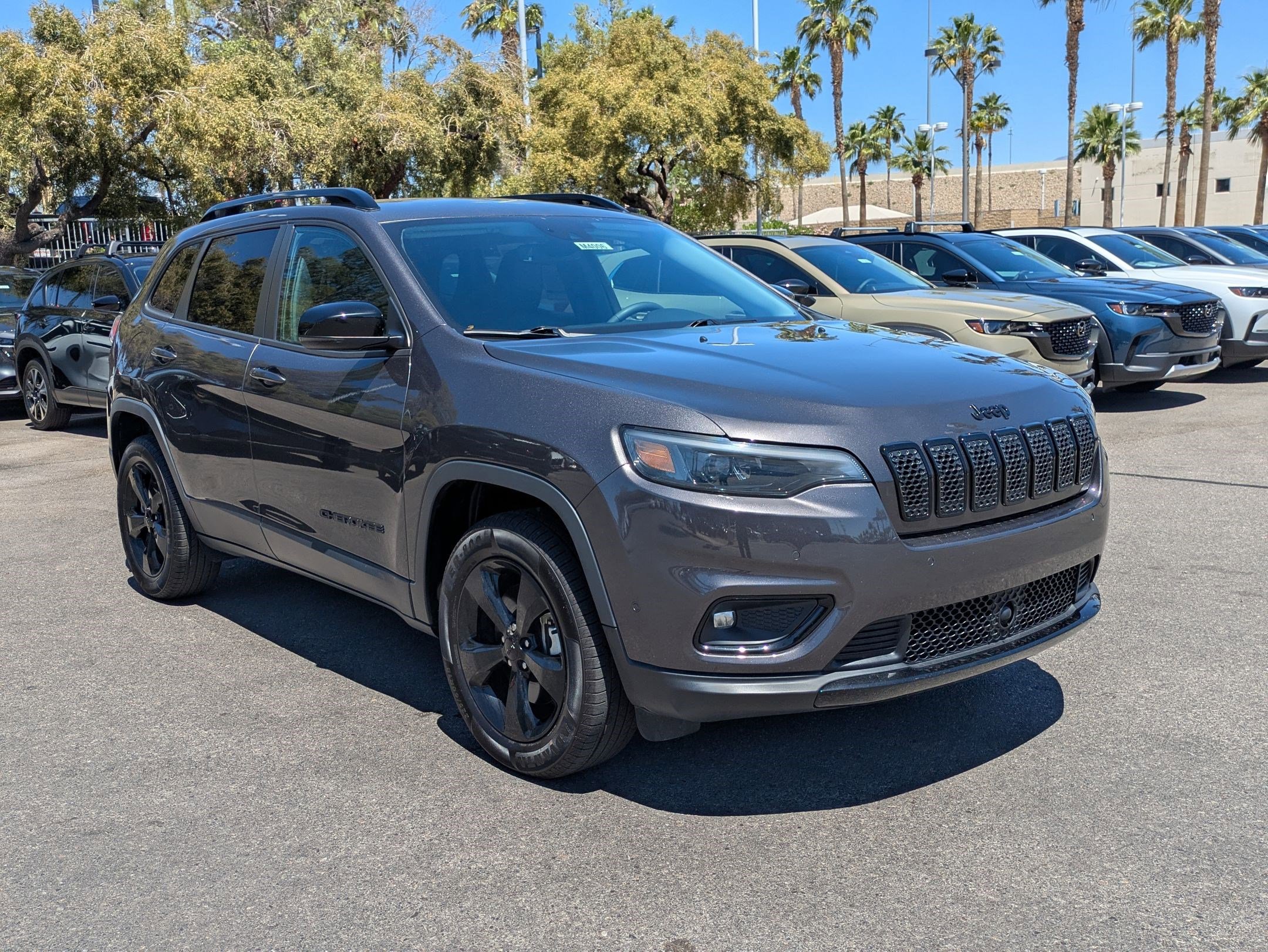 Used 2023 Jeep Cherokee Altitude Lux AWD/4WD image 8