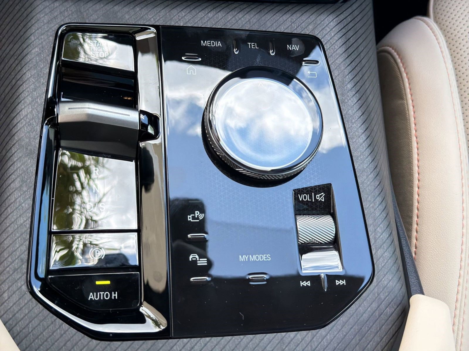 New 2026 BMW X3 xDrive30 w/ Premium Package image 19