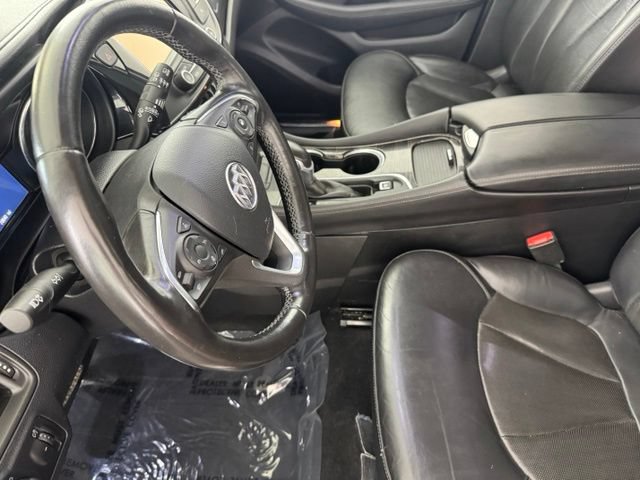 Used 2019 Buick Envision Essence FWD image 19