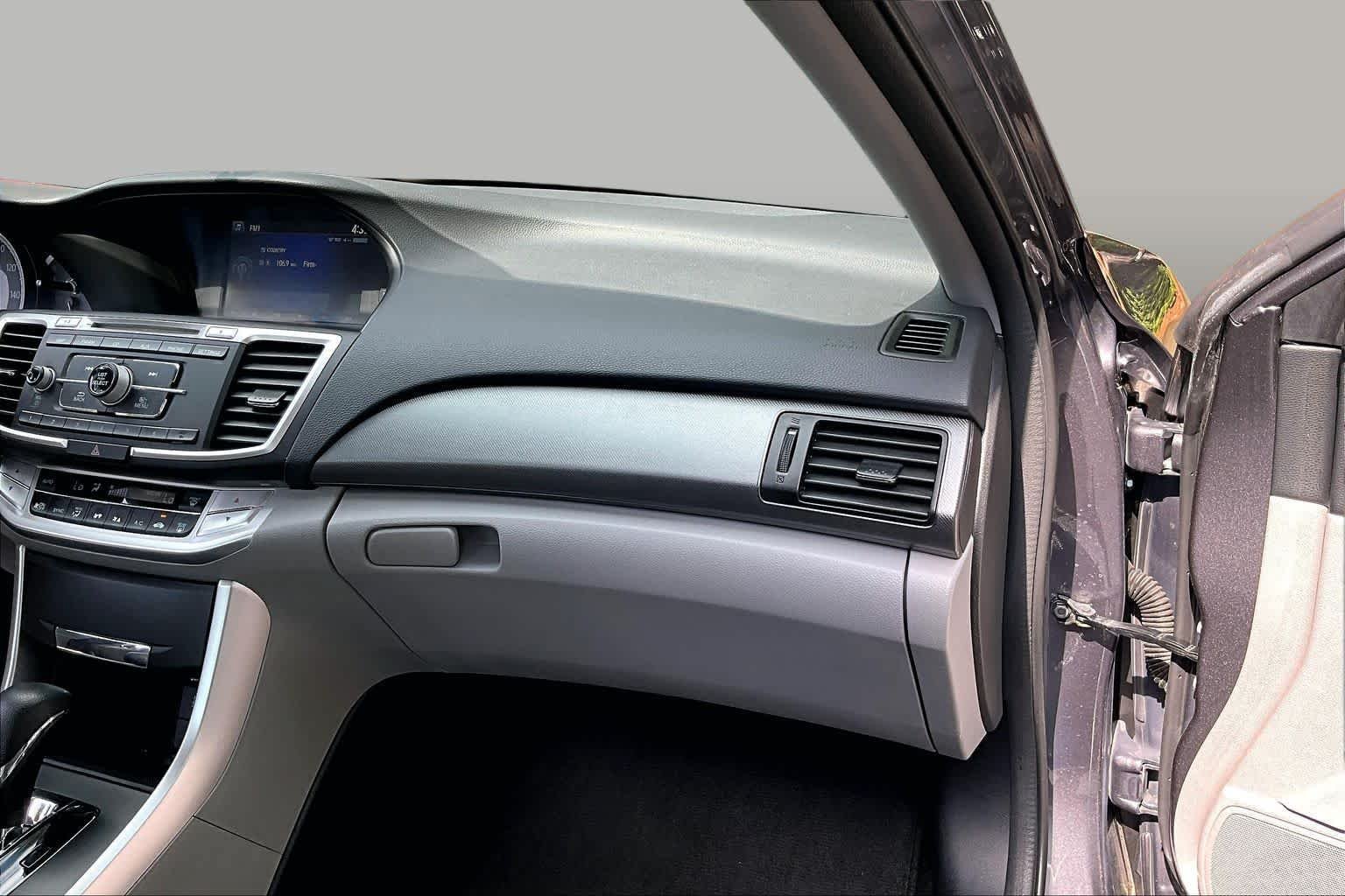 Used 2014 Honda Accord LX image 18