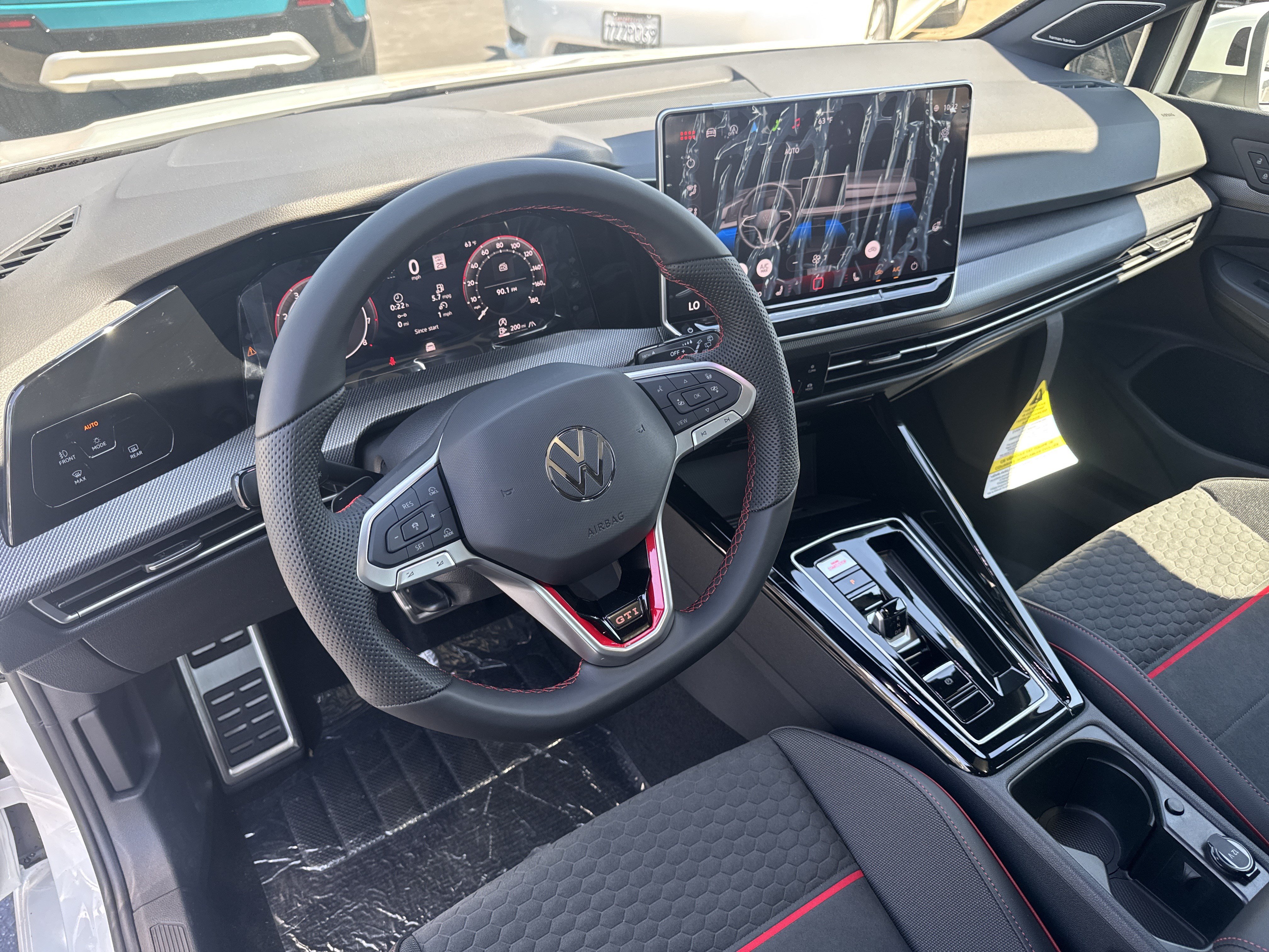 New 2026 Volkswagen Golf SE FWD image 16